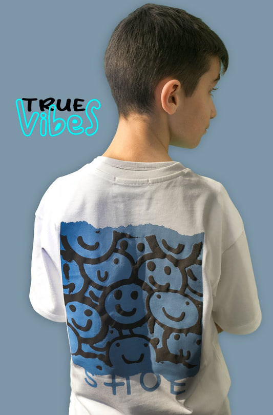 t-shirt smile
