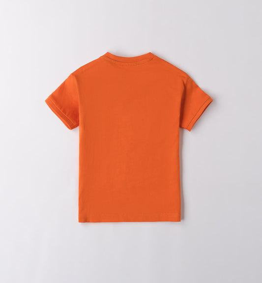 t-shirt arancione